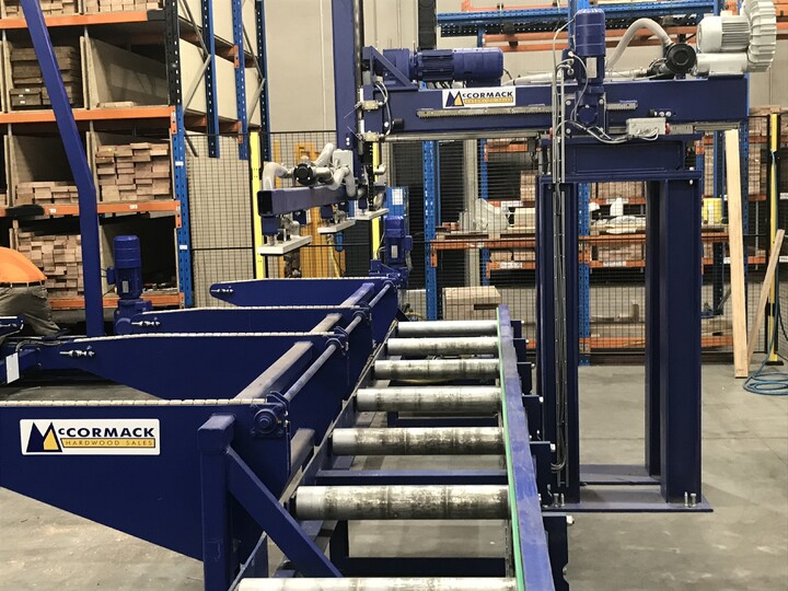 automatisierte Holzkommissionierung 